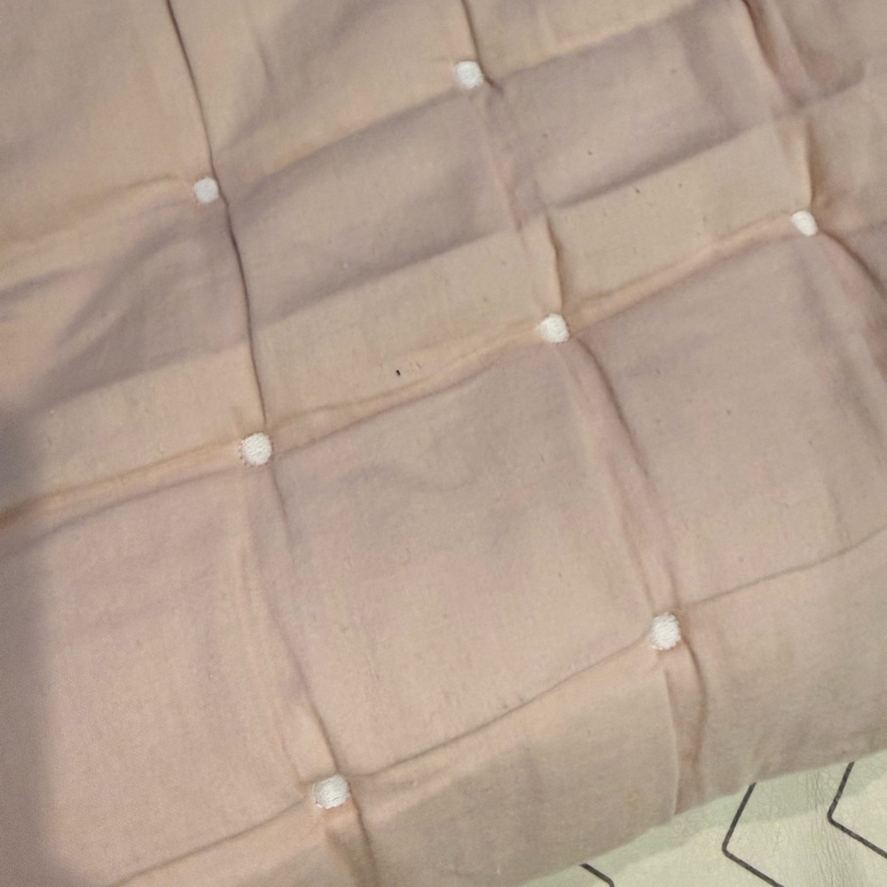 Restoration Hardware Baby & Child Pink Velveteen Quilt - Picture 9 of 9